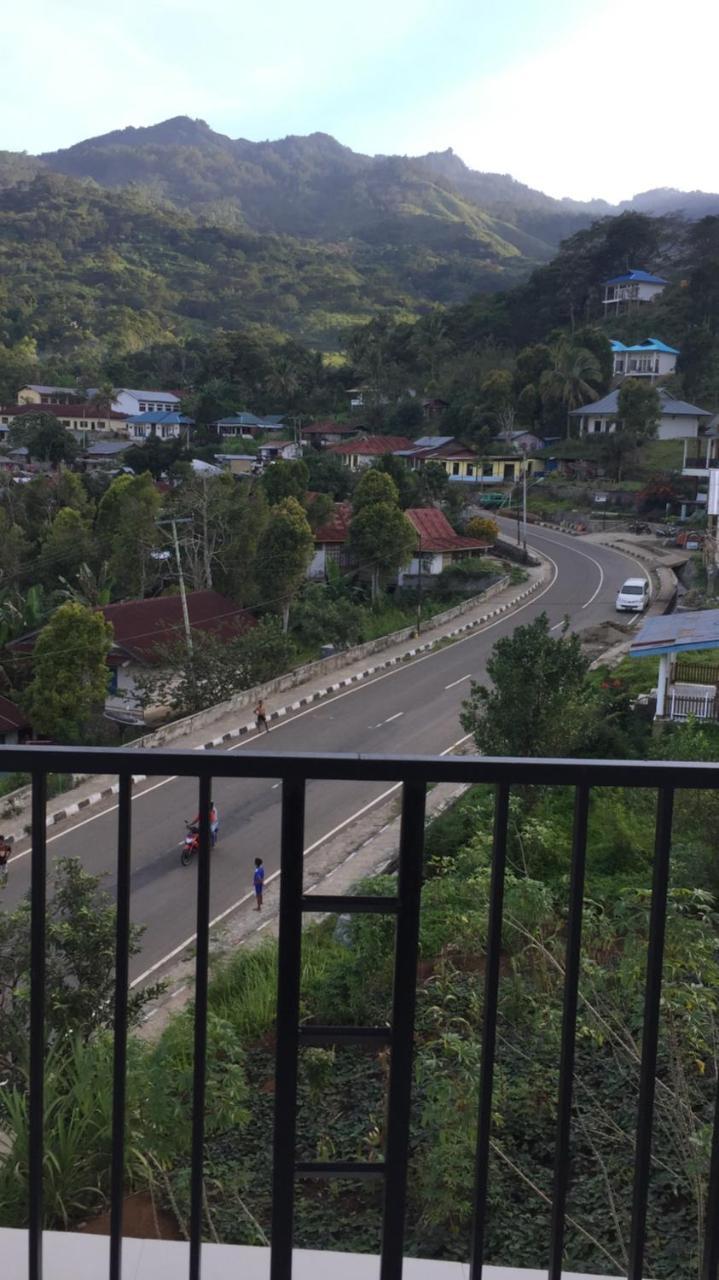 Bintang By Tobias Lodge Cafe & Restaurant Kelimutu Exterior photo